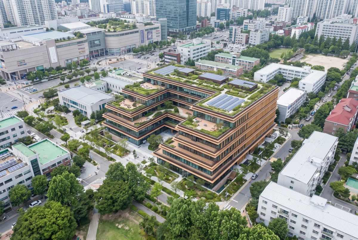 城市绿洲中的立体图书馆，文化展览 AI 设计参考