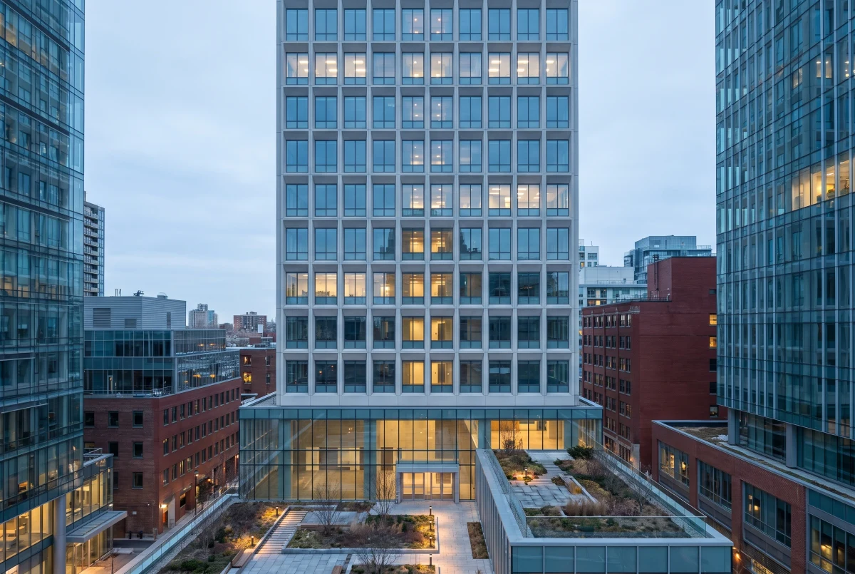 城市中庭高层综合体，办公商业 AI 设计参考